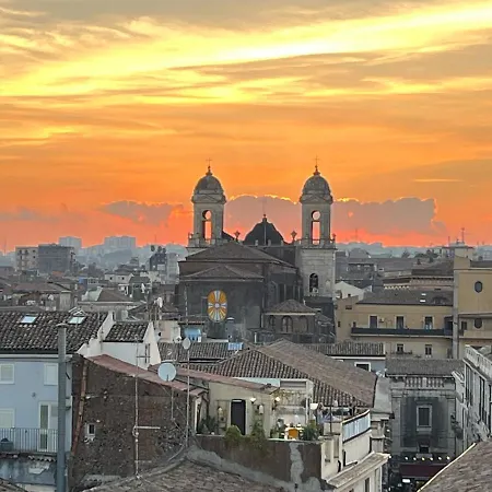 Apartament La Terrazza Di Sant'agata Katania